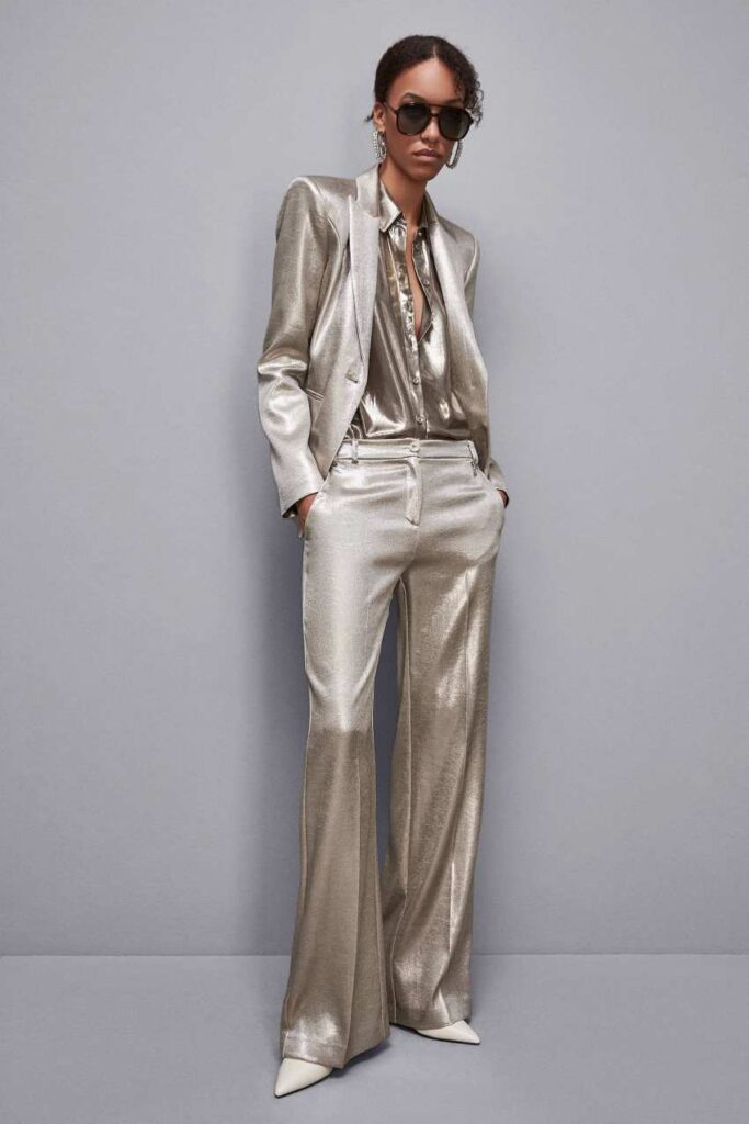 Low-waisted crepe satin pants